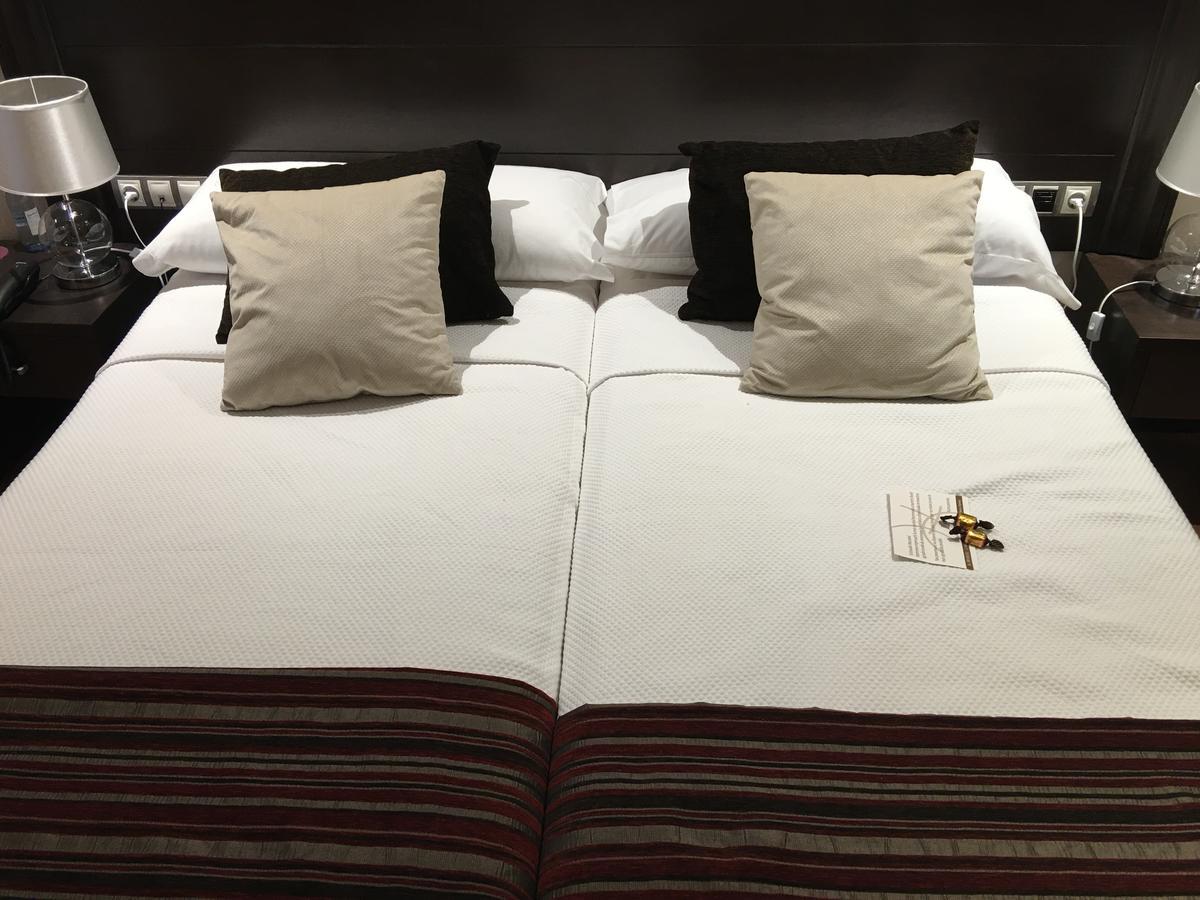 Hotel Calzada Arcos  ภายนอก รูปภาพ