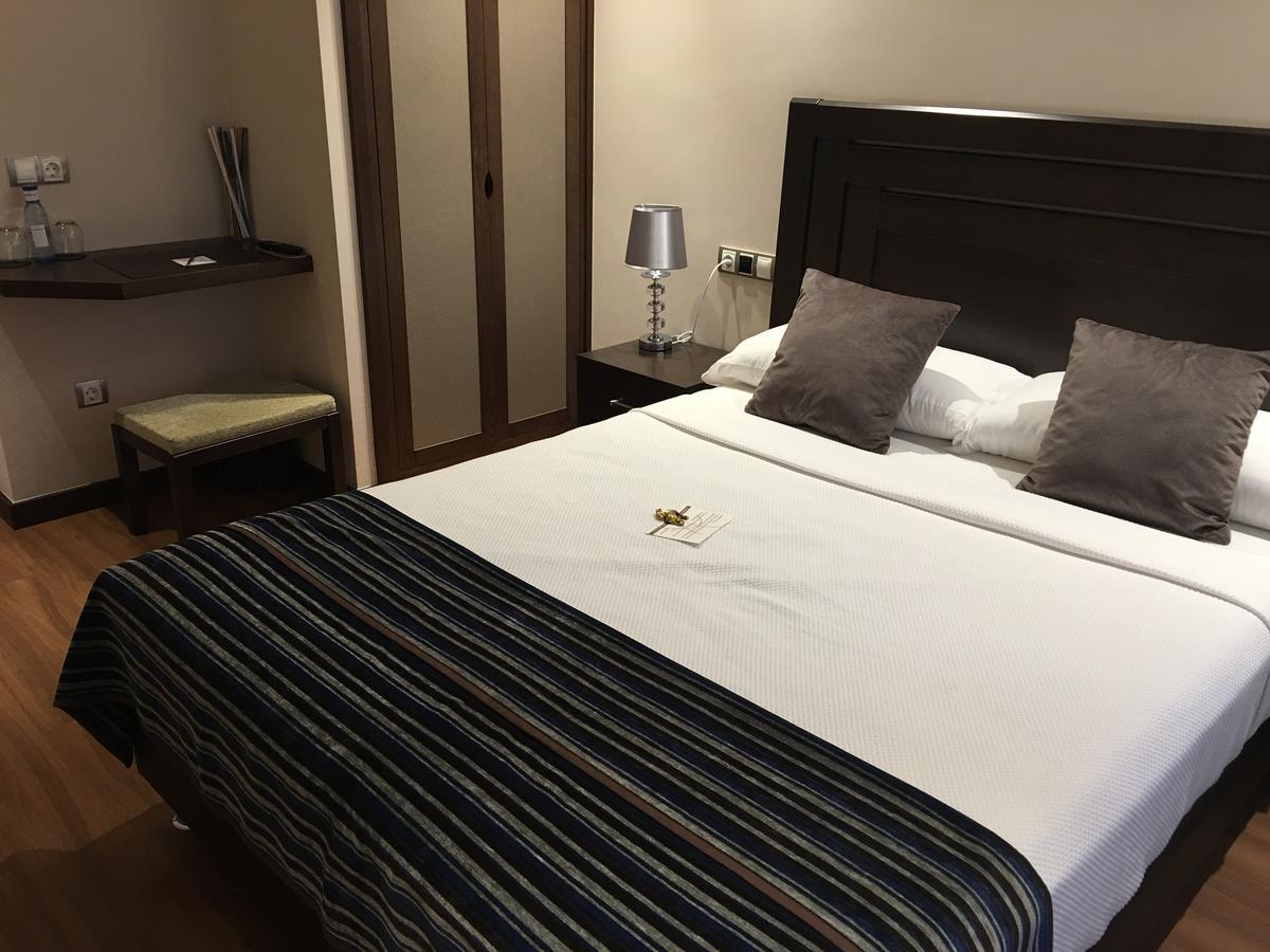 Hotel Calzada Arcos  ภายนอก รูปภาพ