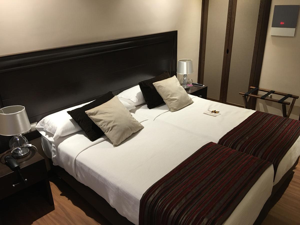 Hotel Calzada Arcos  ภายนอก รูปภาพ