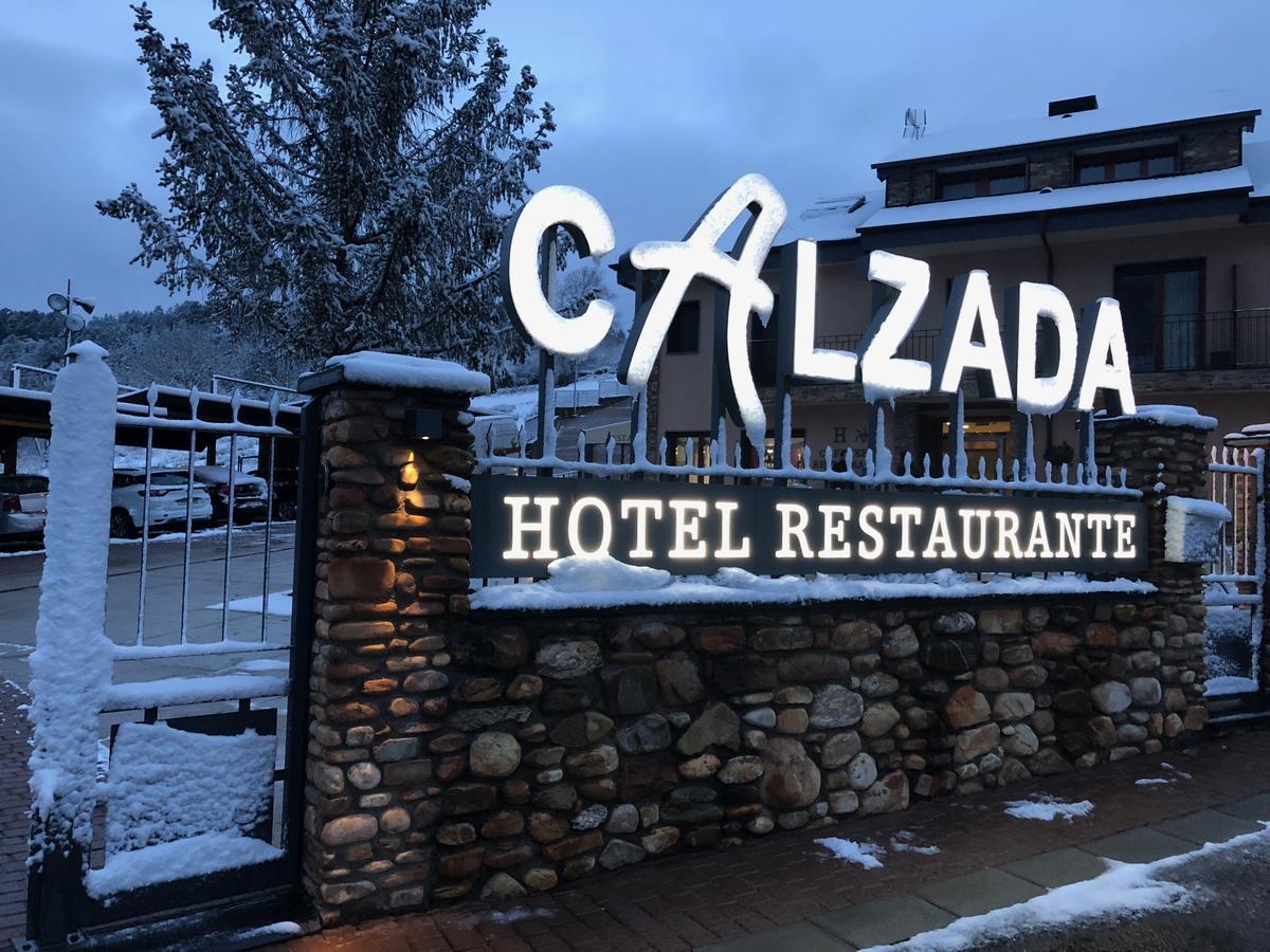 Hotel Calzada Arcos  ภายนอก รูปภาพ